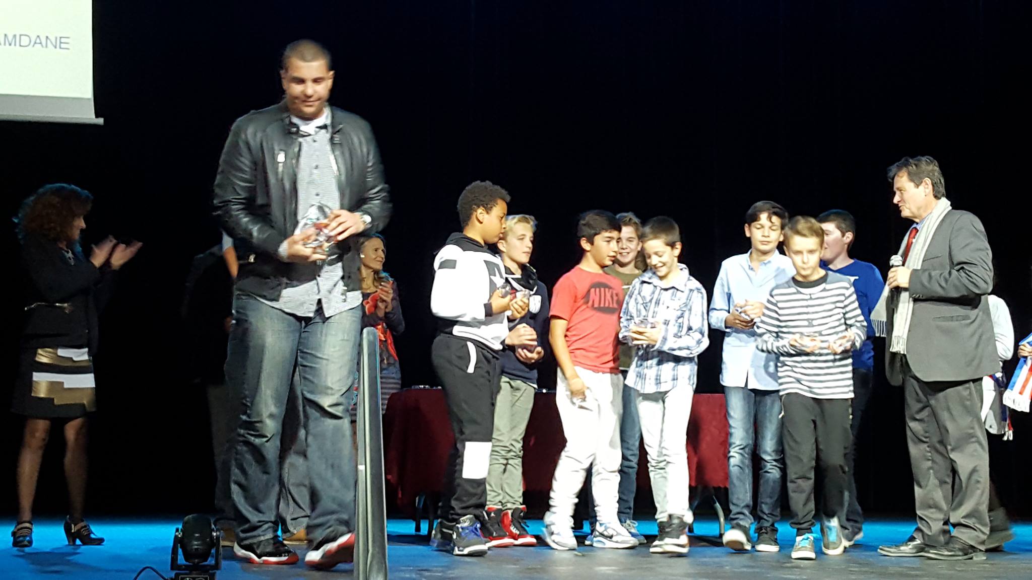 12238186_10207851270589109_1365557042752857820_o.jpg 12238186_10207851270589109_1365557042752857820_o.jpg